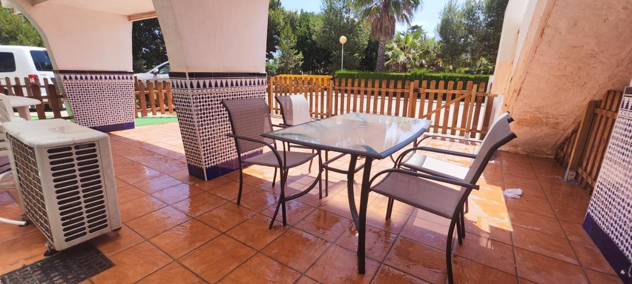 Planta Baja Con Piscina Apartamento Cartagena Exterior foto